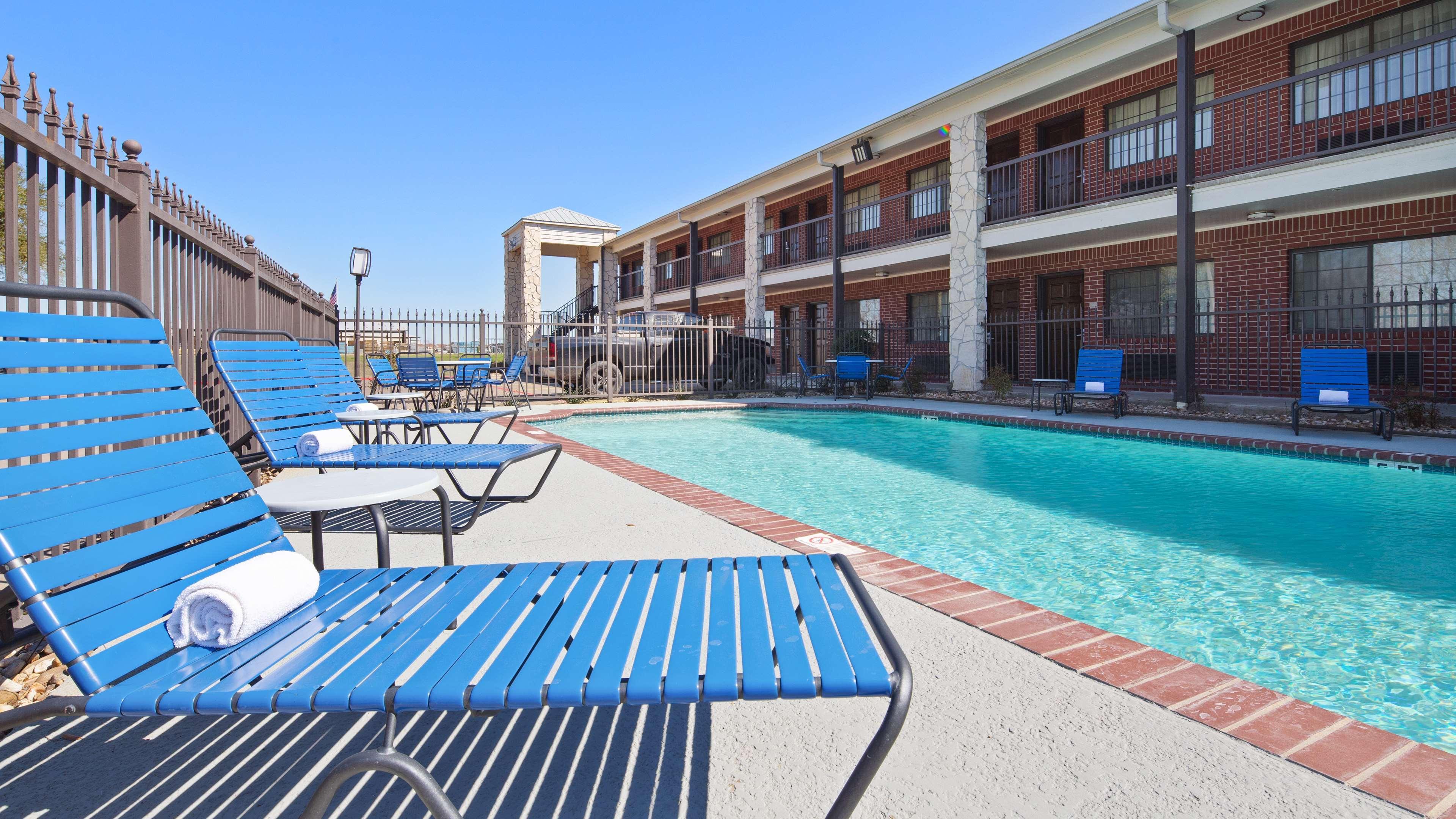 Best Western Inn Of Brenham Zewnętrze zdjęcie